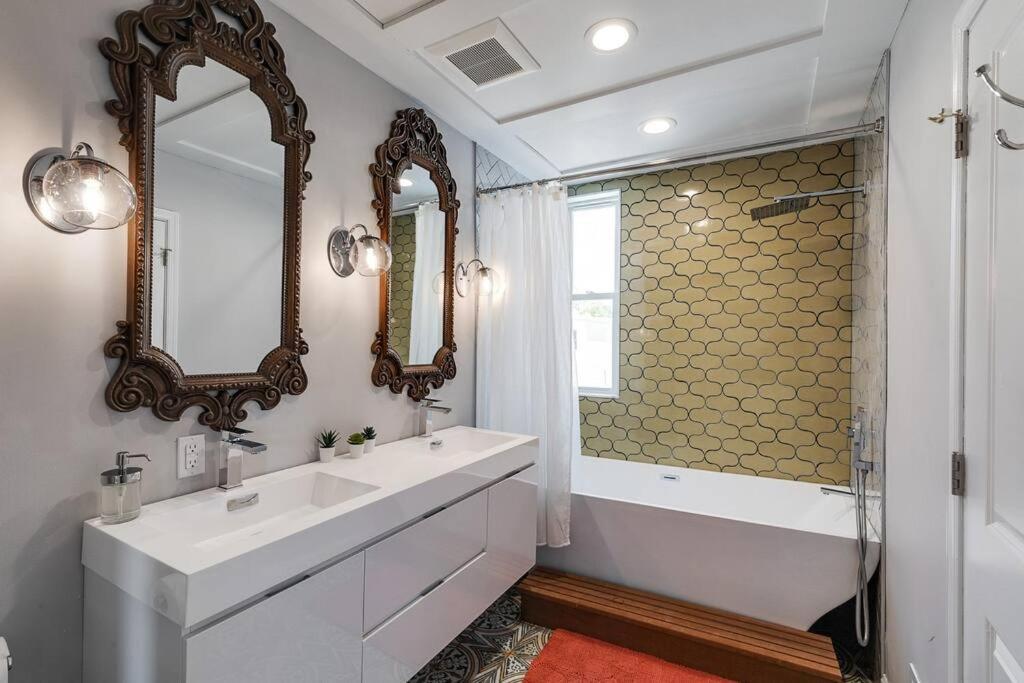 Apartamento Trendy Fairmount Gem-5 Star Location, Roof Deck, Parking, Gr8 For Families Filadelfia Exterior foto