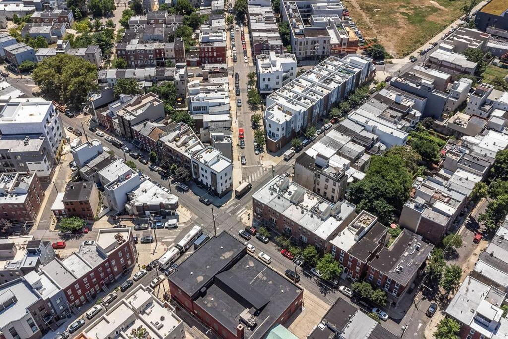 Apartamento Trendy Fairmount Gem-5 Star Location, Roof Deck, Parking, Gr8 For Families Filadelfia Exterior foto